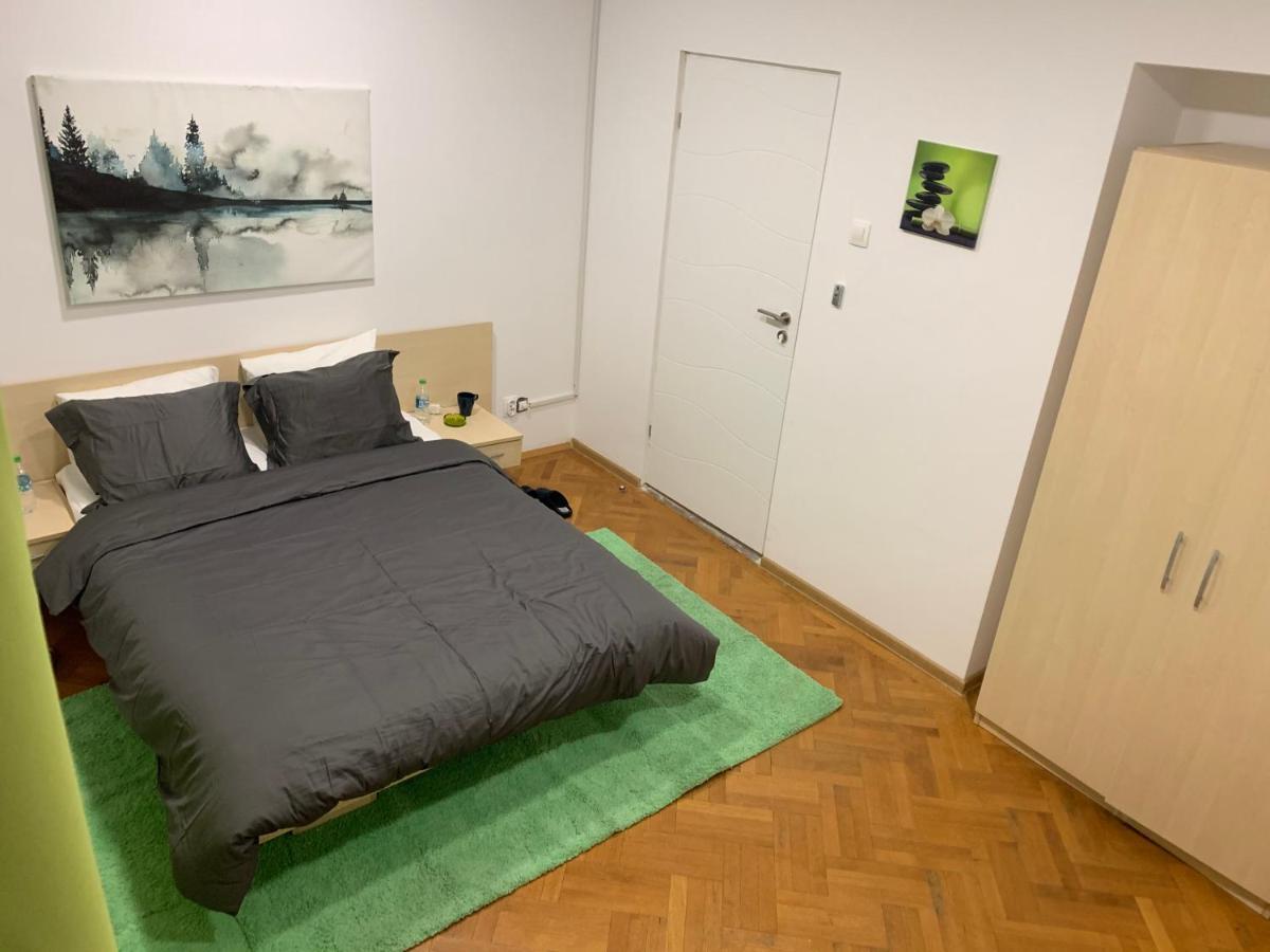 Bucarest B&B Екстер'єр фото